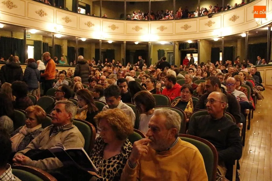 Foto 9 - La m&uacute;sica de Carlos N&uacute;&ntilde;ez inunda el Liceo con &lsquo;La Hermandad de los Celtas&rsquo;