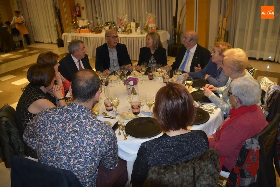 Foto 11 - La sociedad salmantina arropa al Comedor de los Pobres en la cena de su 25 aniversario  