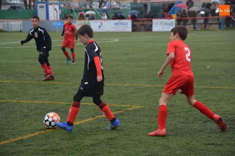 Foto 3 - Resultados, clasificaciones e im&aacute;genes del f&uacute;tbol base provincial