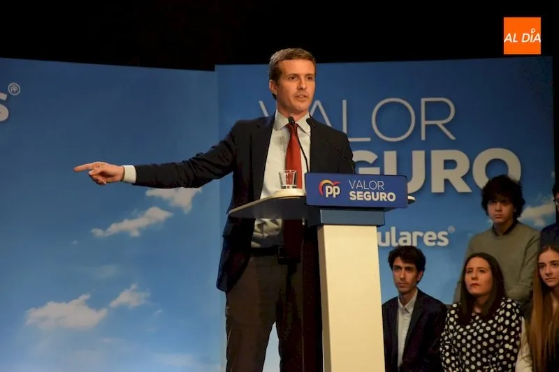 Foto 6 - Pablo Casado promete en Salamanca &ldquo;aprobar una ley educativa que garantice la excelencia en toda...