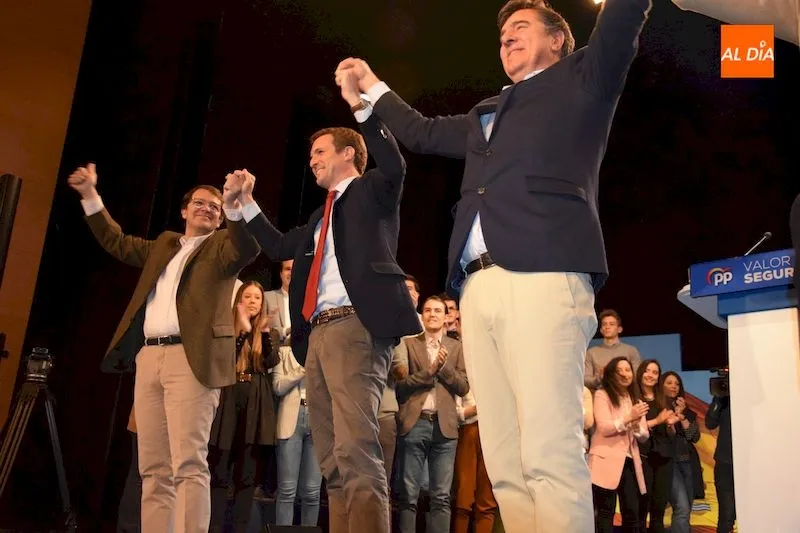 Foto 5 - Pablo Casado promete en Salamanca &ldquo;aprobar una ley educativa que garantice la excelencia en toda...