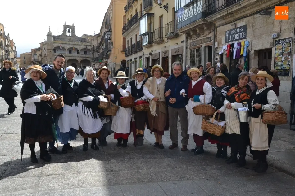 Foto 2 - Las tropas se preparan para la guerra con un desfile que evit&oacute; milagrosamente la lluvia  