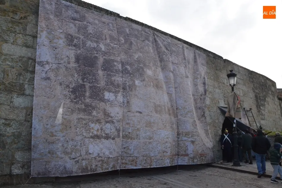Foto 7 - Las tropas aliadas hacen retumbar la ciudad para conseguir liberarla del ej&eacute;rcito franc&eacute;s  