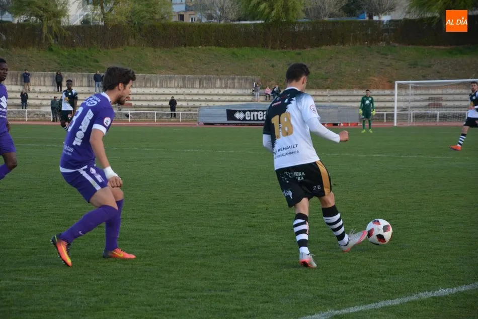 Foto 10 - Un punto y a pensar en el derbi (0-0)
