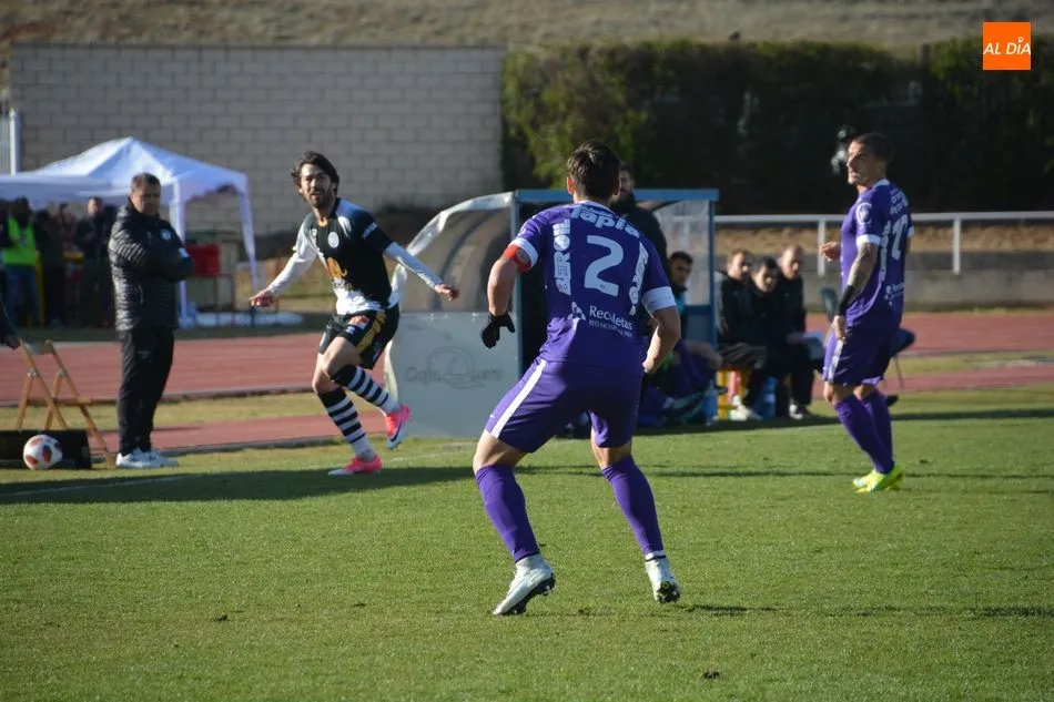 Foto 3 - Un punto y a pensar en el derbi (0-0)