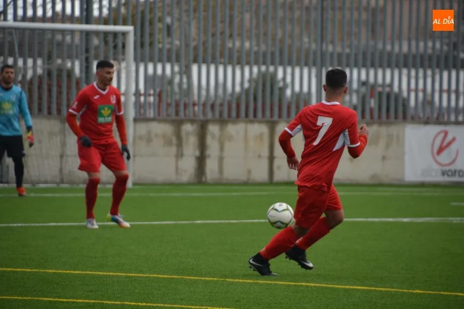 Foto 6 - El ascenso en la Provincial de Aficionados es cosa del Navega