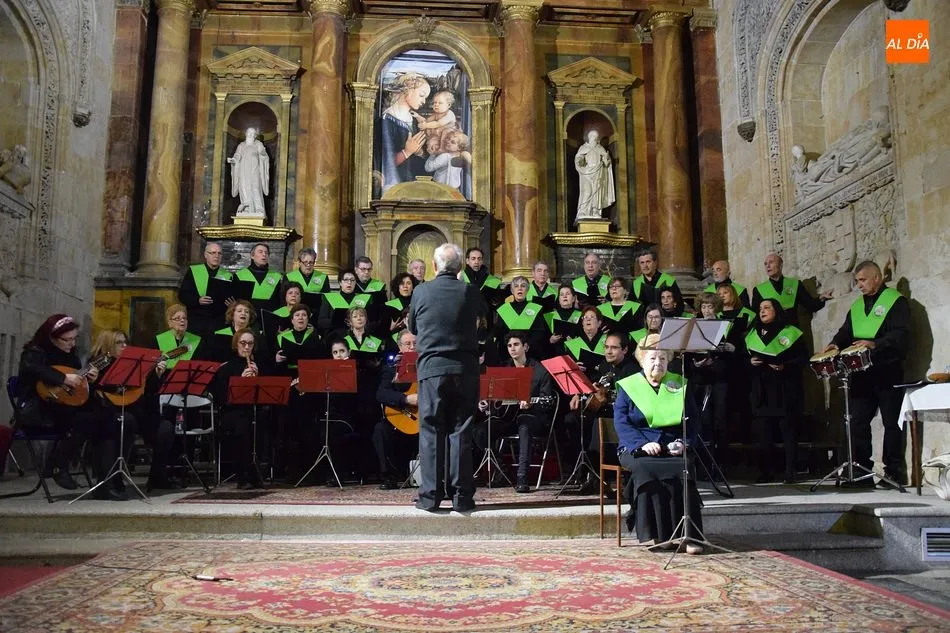 Foto 5 - Los sones hispanoamericanos llenan la Iglesia de San Benito