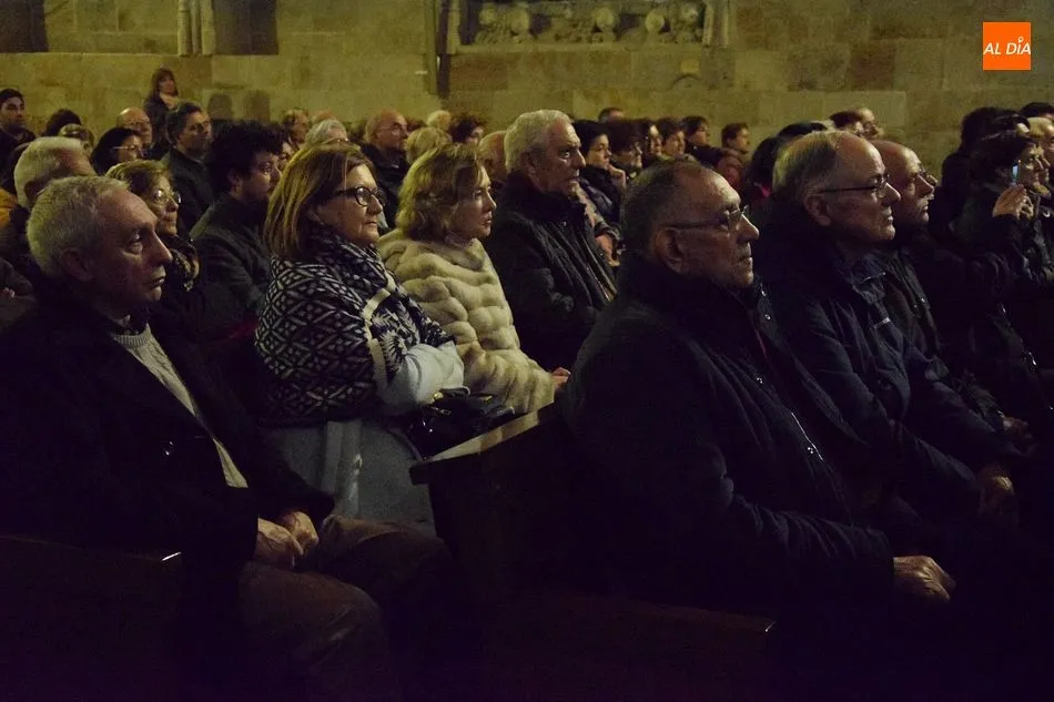 Foto 4 - Los sones hispanoamericanos llenan la Iglesia de San Benito