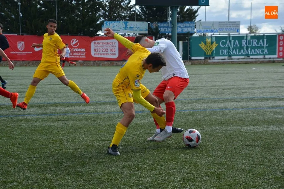 Foto 10 - El Santa Marta no puede cerrar la temporada con victoria al perder ante el Alcorc&oacute;n (0-2)