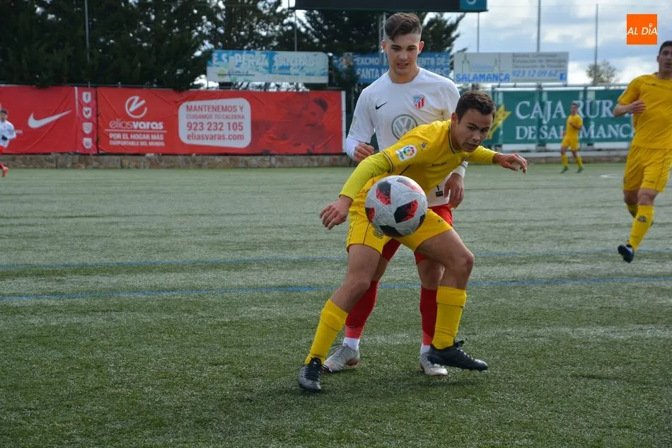 Foto 6 - El Santa Marta no puede cerrar la temporada con victoria al perder ante el Alcorc&oacute;n (0-2)