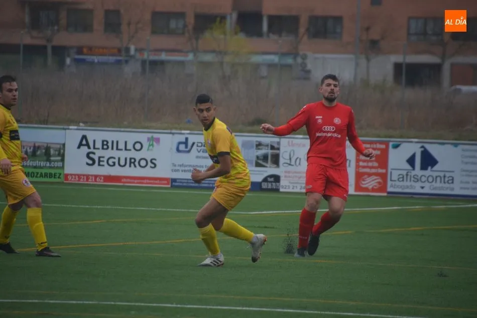 Foto 8 - El Salamanca UDS &lsquo;B&rsquo; da otro paso de gigante hacia la Tercera Divisi&oacute;n (4-1)