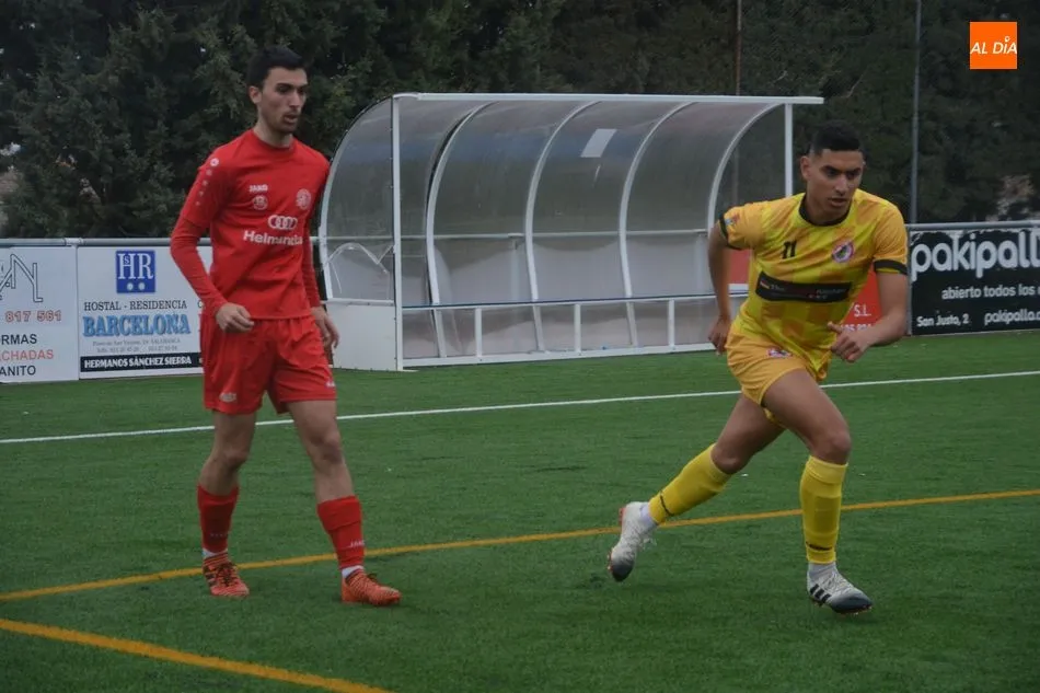 Foto 6 - El Salamanca UDS &lsquo;B&rsquo; da otro paso de gigante hacia la Tercera Divisi&oacute;n (4-1)