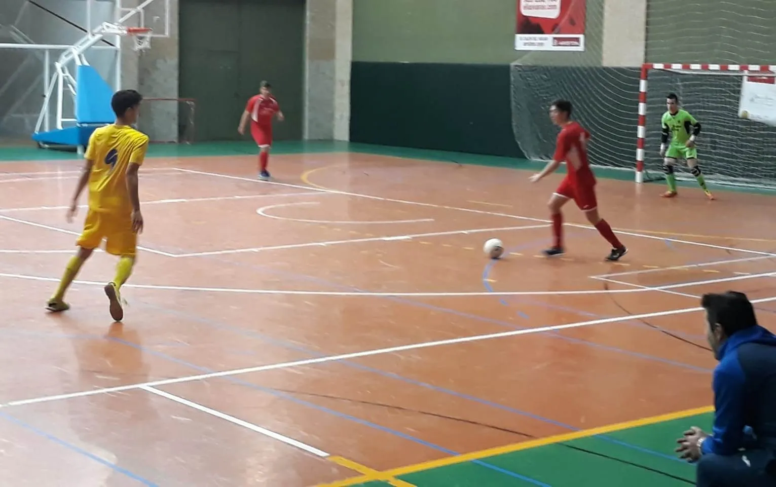 Foto 2 - El III Senior cumple en Carbajosa con un p&oacute;ker de Asier y se gana un &lsquo;comod&iacute;n&rsquo; para el...