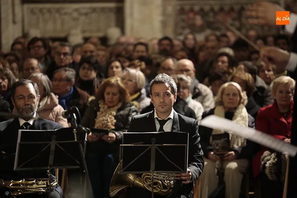 Foto 11 - El Miserere se engrandece recordando a Doyag&uuml;e y Olivares