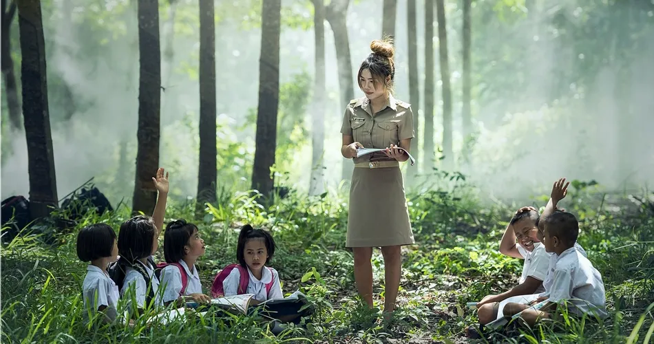 Llegan nuestros hijos, nos apartamos nosotros  