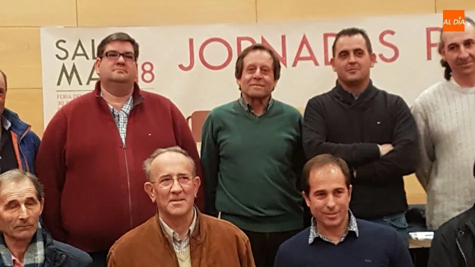 Foto 3 - Frente com&uacute;n del sector ganadero para exigir a la Junta mayor flexibilidad de movimientos