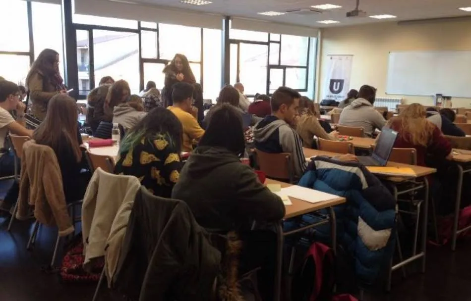 Las aulas de estudio estarán abiertas en Semana Santa excepto el Viernes Santo  