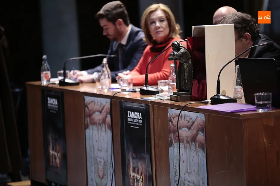 Foto 3 - Un preg&oacute;n de momentos para anunciar la Semana Santa de Zamora