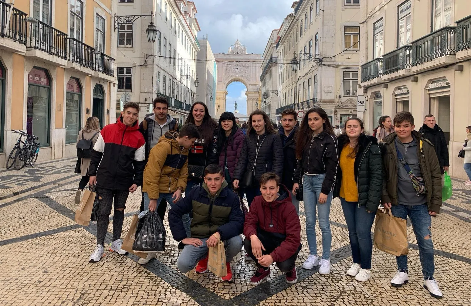 Foto 11 - Los alumnos de 4&ordm; de la ESO de Misioneras-Santa Teresa se van de viaje de fin de curso a Portugal  