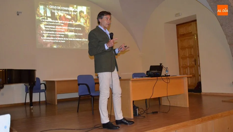 Juan Francisco Castillo, director de la Escuela de Arte y Antigüedades