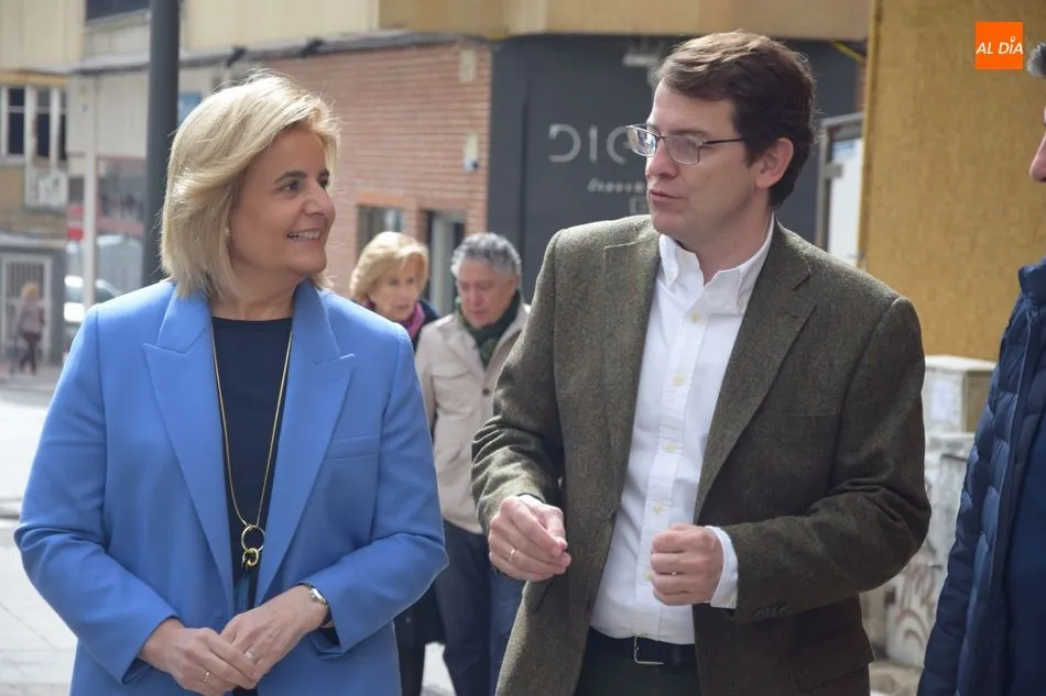 Foto 5 - F&aacute;tima B&aacute;&ntilde;ez: &ldquo;Los gobiernos del PP son referente de prosperidad, de empleo y de garant&iacute;a de...