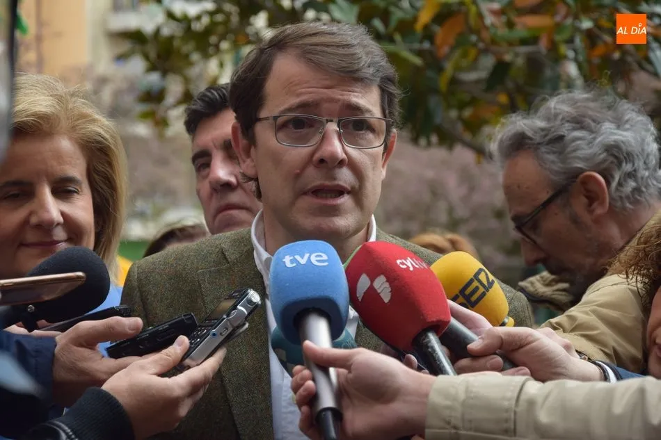Foto 3 - F&aacute;tima B&aacute;&ntilde;ez: &ldquo;Los gobiernos del PP son referente de prosperidad, de empleo y de garant&iacute;a de...