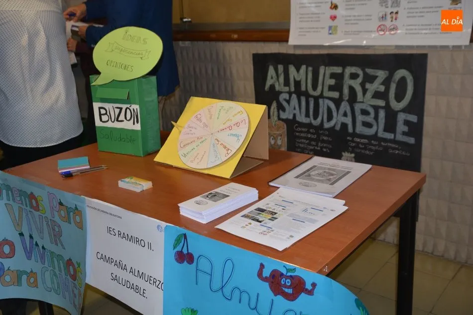Foto 11 - &ldquo;Fomentamos en los alumnos el gusto por la ciencia, tambi&eacute;n del campo de las humanidades&rdquo;