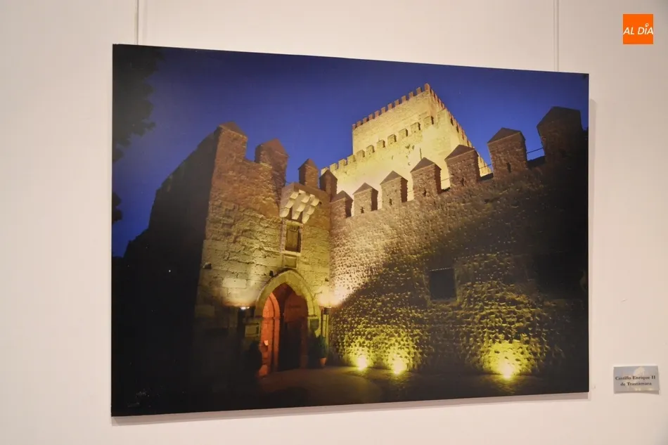 Foto 4 - La belleza monumental de Mir&oacute;briga, protagonista de una exposici&oacute;n en la Casa de la Cultura  