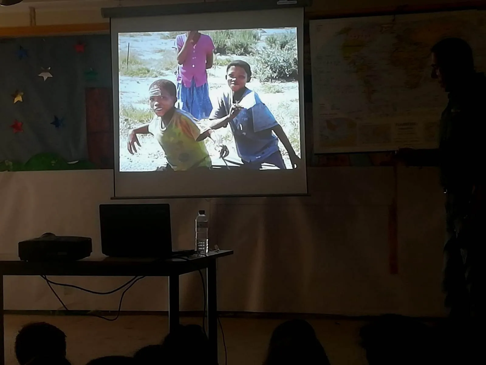 Foto 6 - La vuelta al mundo sin salir de clase