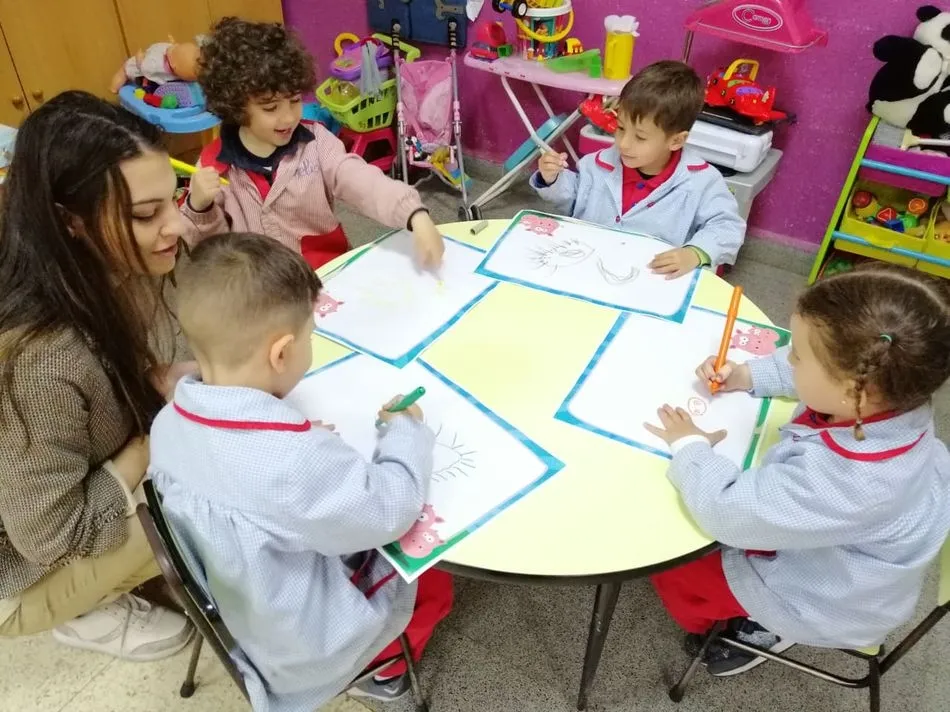 Foto 7 - Los alumnos de 1&ordm; de Infantil del Colegio Trinitarios disfrutan de un delicioso taller de jam&oacute;n  