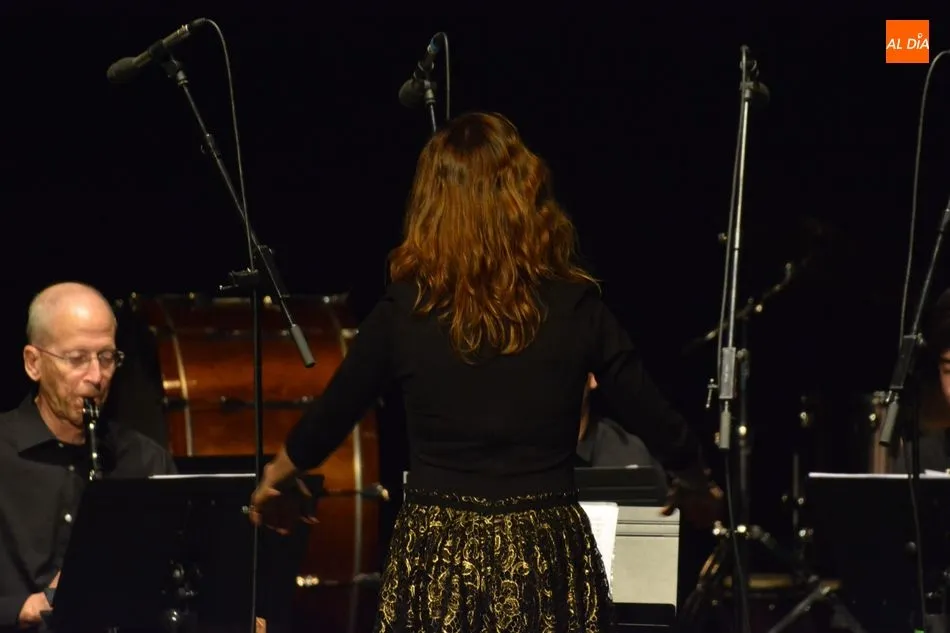 Foto 4 - El Teatro Liceo acoge un variado Concierto de Primavera de la Escuela Municipal de M&uacute;sica