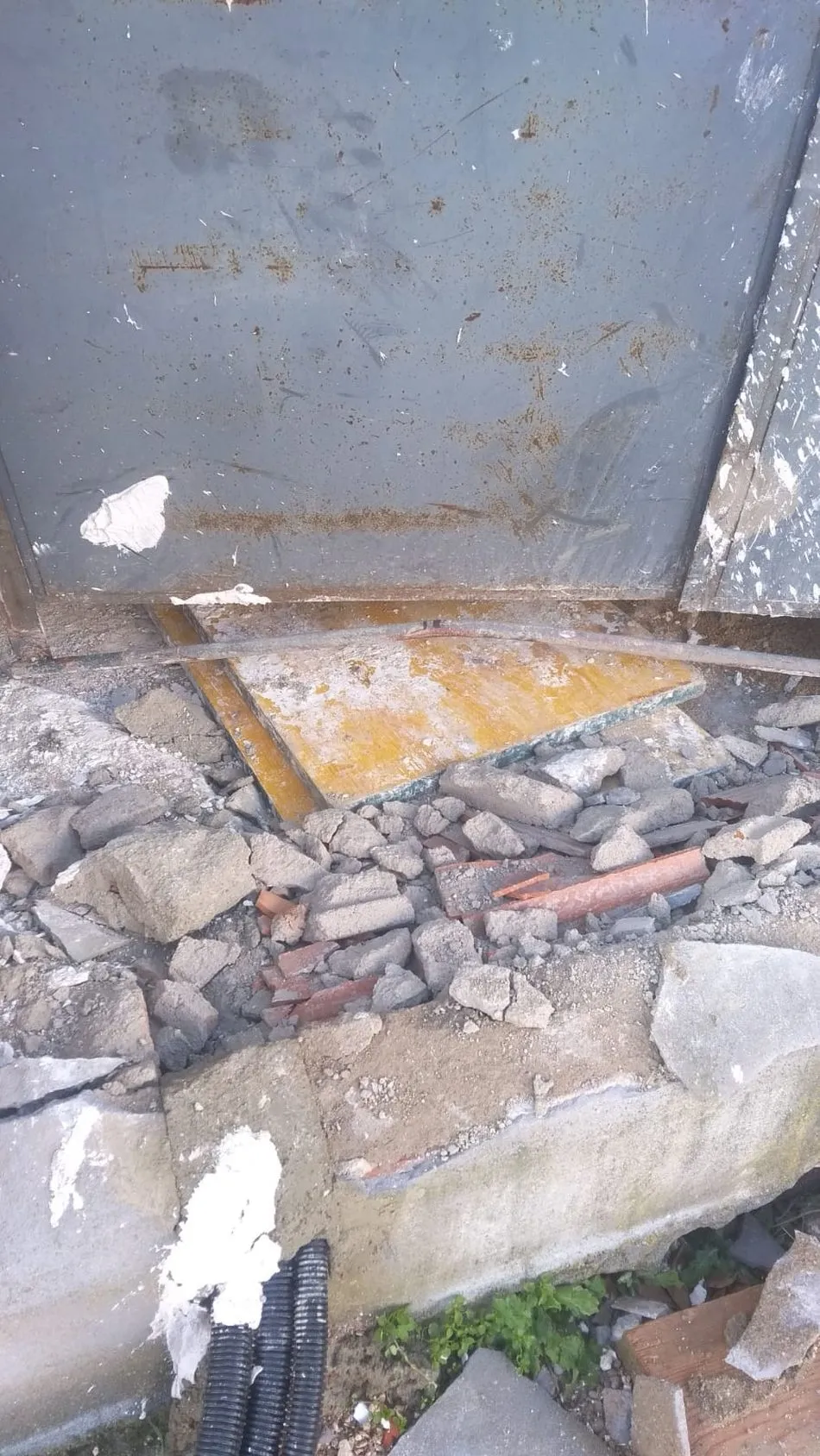Foto 2 - Roban herramienta en el taller de empleo de Vitigudino por valor de 2.120 euros  