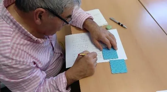 Foto 9 - La Asociaci&oacute;n de Parkinson conmemora su D&iacute;a Mundial animando a m&aacute;s enfermos a acudir a sus...