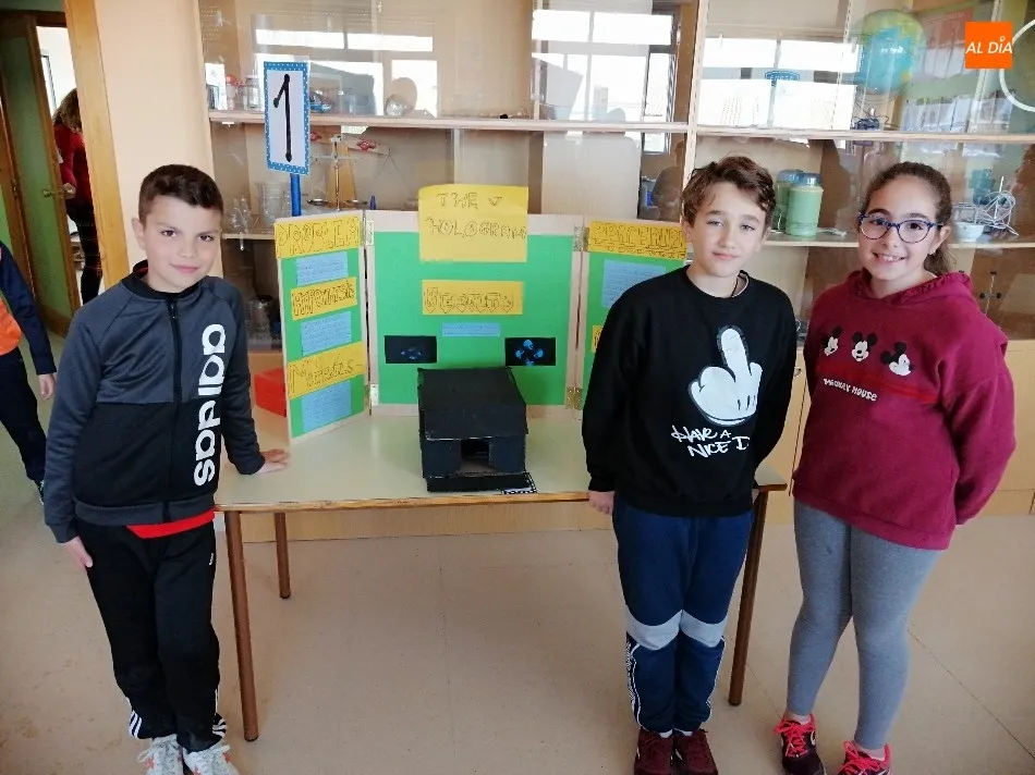 Foto 5 - Fiesta cient&iacute;fica en el Colegio Mir&oacute;briga con los fant&aacute;sticos experimentos preparados por sus...