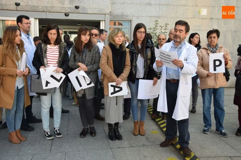 Foto 3 - Falta de profesionales y centros desbordados, grandes problemas de la Atenci&oacute;n Primaria