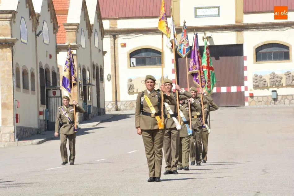 Foto 5 - Veteranos de las Fuerzas Armadas y Guardia Civil celebran la fiesta de su patr&oacute;n