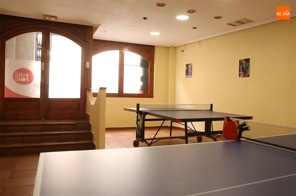 Foto 5 - Abre sus puertas el club privado Amigos del Ping Pong en Alba de Tormes