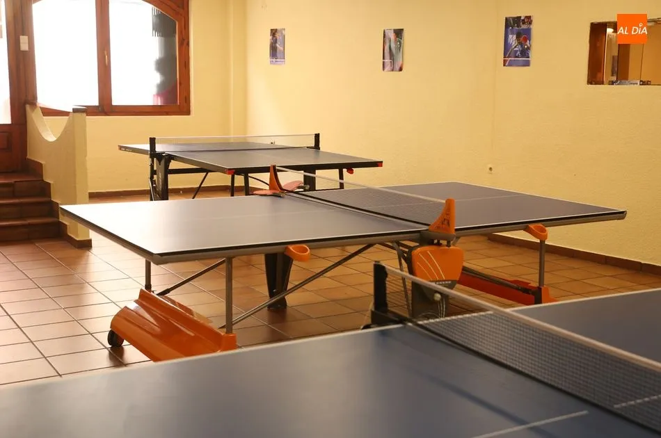 Foto 2 - Abre sus puertas el club privado Amigos del Ping Pong en Alba de Tormes