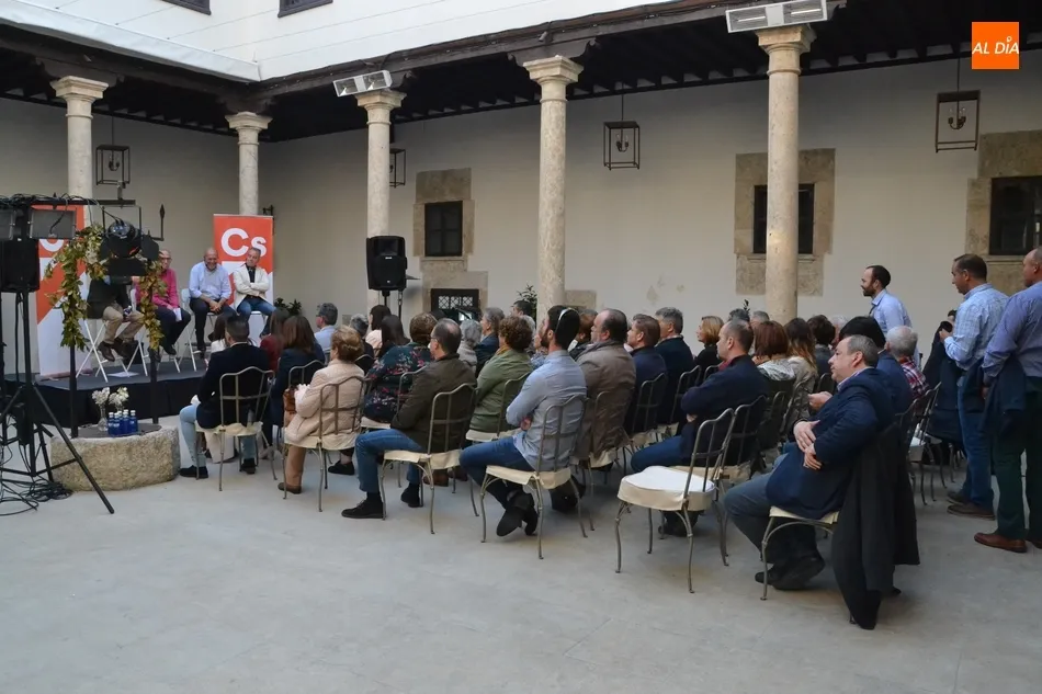 Foto 2 - Los candidatos de Ciudadanos reclaman en Mir&oacute;briga &ldquo;igualdad&rdquo; entre todos los territorios de...