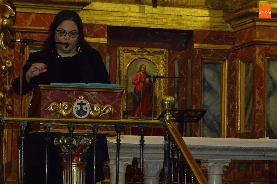Foto 4 - Maravillas Ca&ntilde;izal pronuncia un preg&oacute;n de Semana Santa cargado de recuerdos sonoros