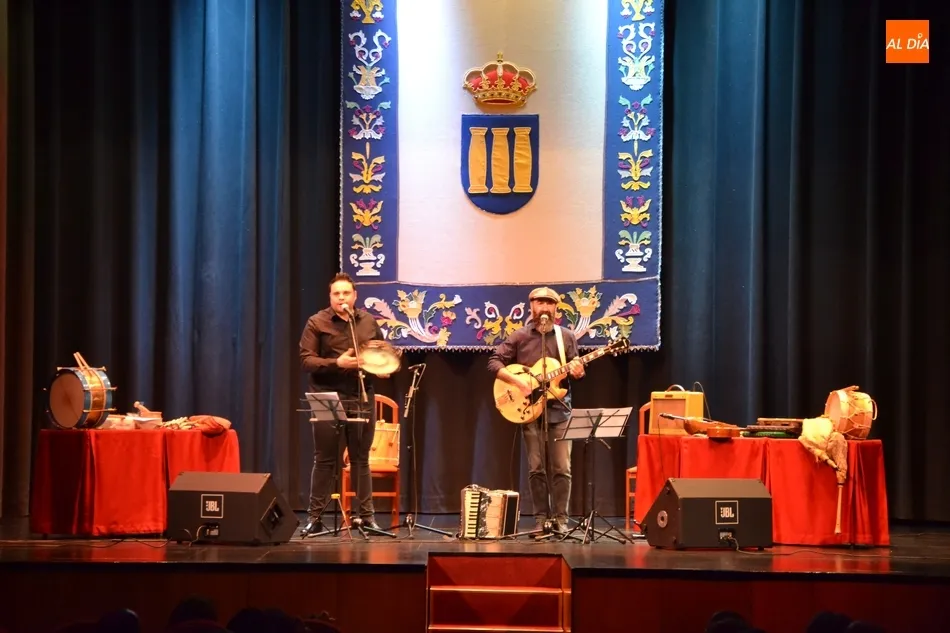 Foto 2 - El universal lenguaje de la m&uacute;sica une los dos lados de la Raya en el Teatro Nuevo  