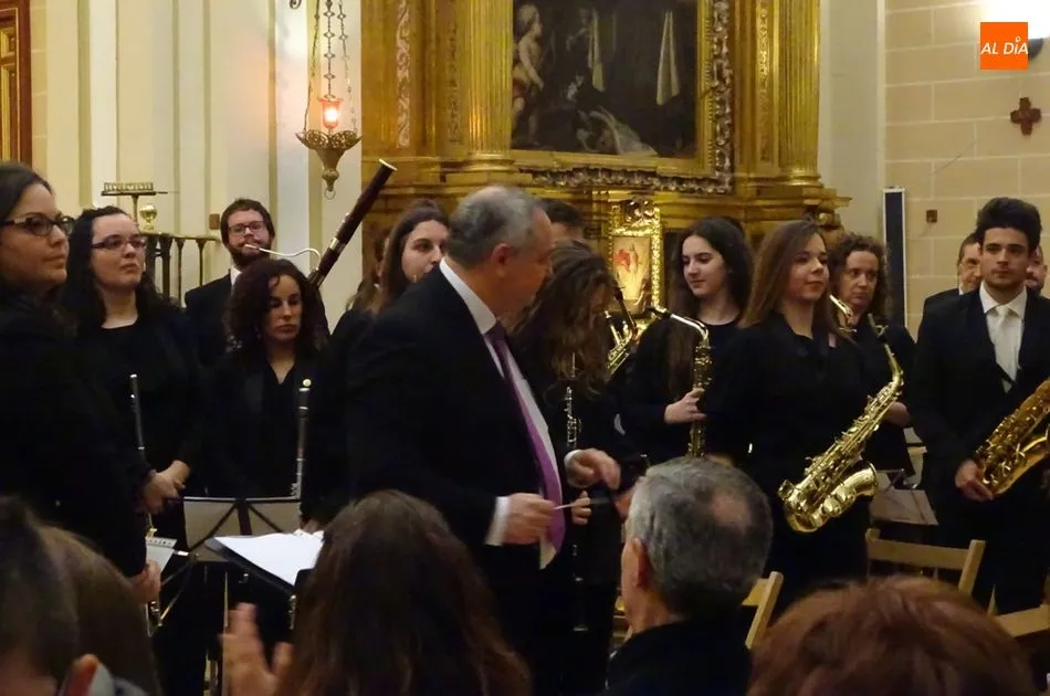 Foto 2 - La m&uacute;sica de Semana Santa llena la iglesia de la Anunciaci&oacute;n