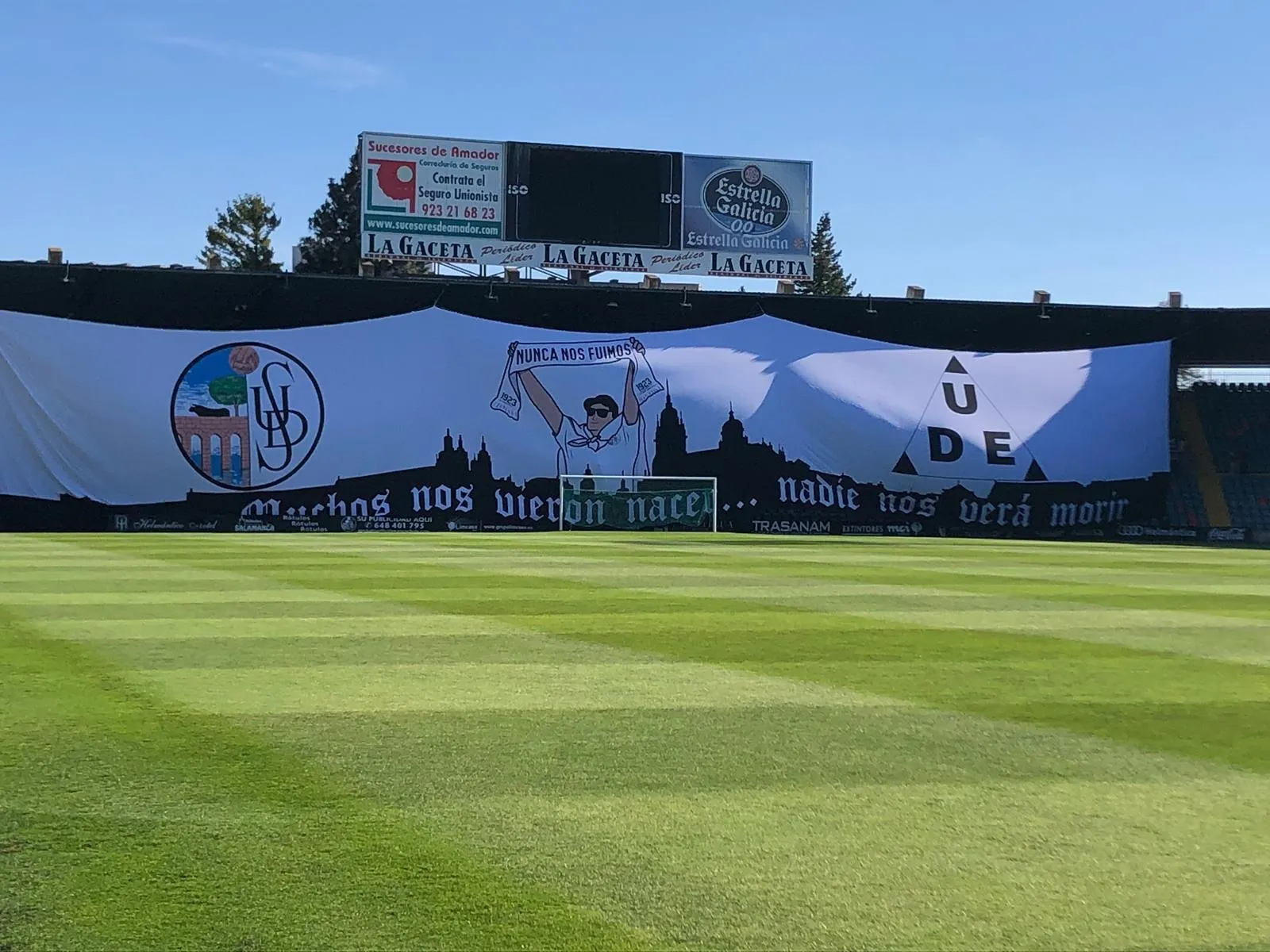 El tifo del Salamanca UDS para el derbi