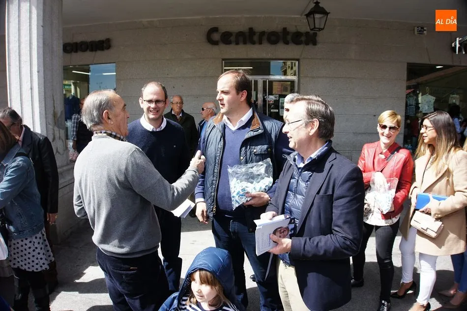 Foto 10 - El PP hace campa&ntilde;a de su &lsquo;Valor Seguro&rsquo; en Guijuelo