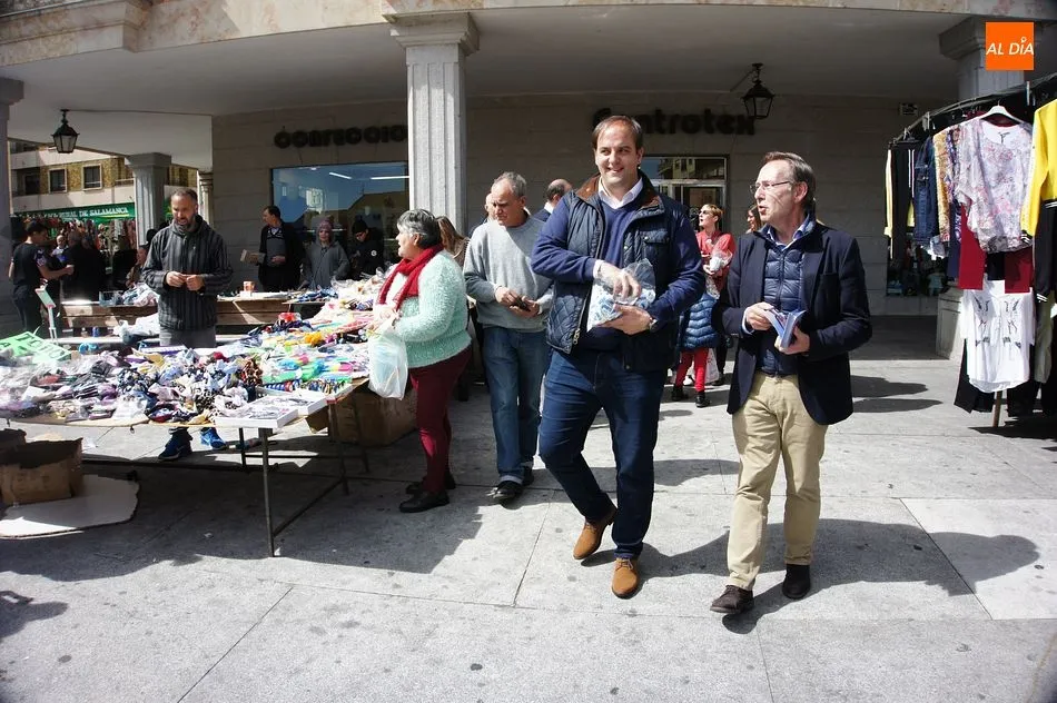 Foto 2 - El PP hace campa&ntilde;a de su &lsquo;Valor Seguro&rsquo; en Guijuelo