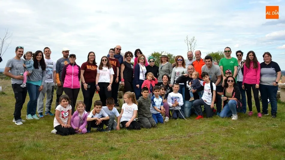 Niños y mayores participaron en una agradable convivencia en San Gregorio / E. Corredera