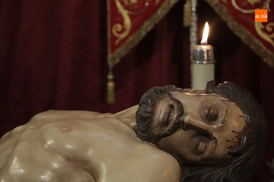 Foto 4 - A los pies de la Misericordia
