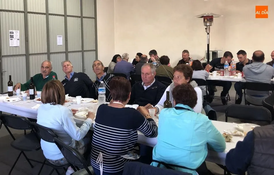 Foto 5 - Encuentro de amigos con comida incluida en Gejo de los Reyes  