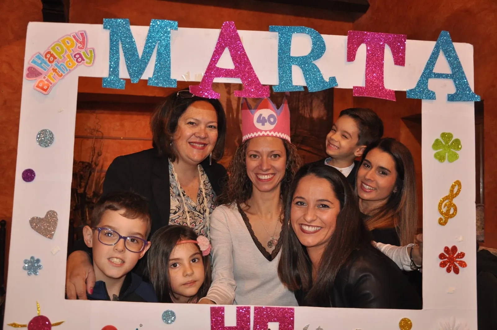 Marta Renedo festeja con familiares y amigos su 40 cumpleaños  