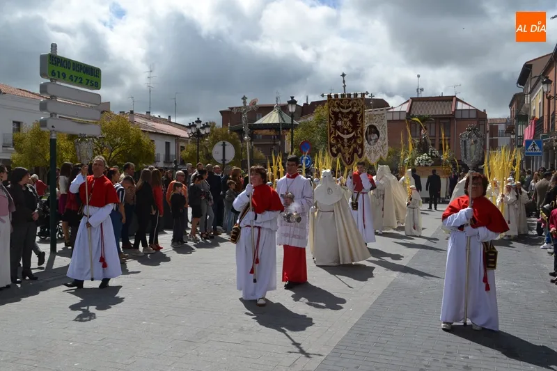 Foto 9 - Un Domingo de Ramos con gran ambiente pone en marcha los desfiles procesionales de la Semana Santa&nbsp;